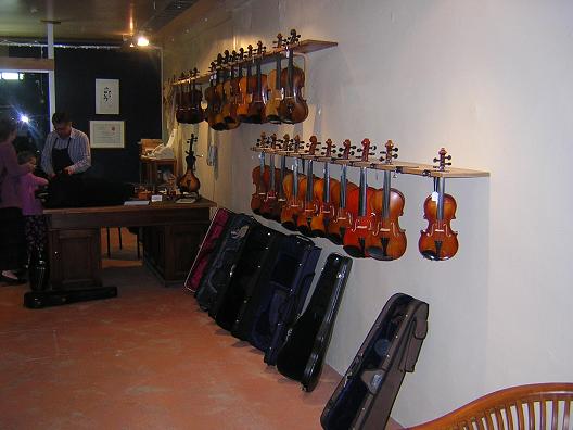 luthiers shop
